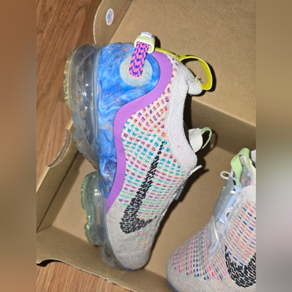 Air Vapormax 2020 FK (GS) - Picture 5 of 10